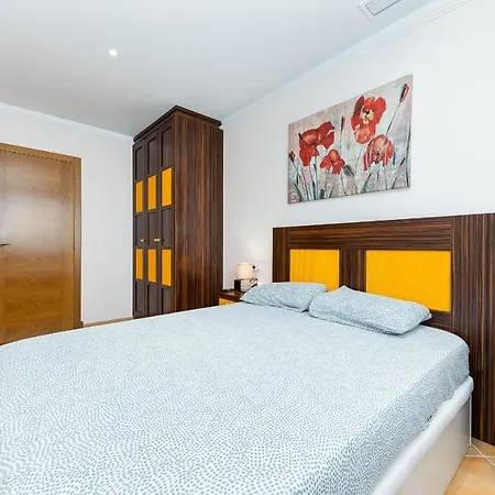 Mediterranean Palacios Apartamento